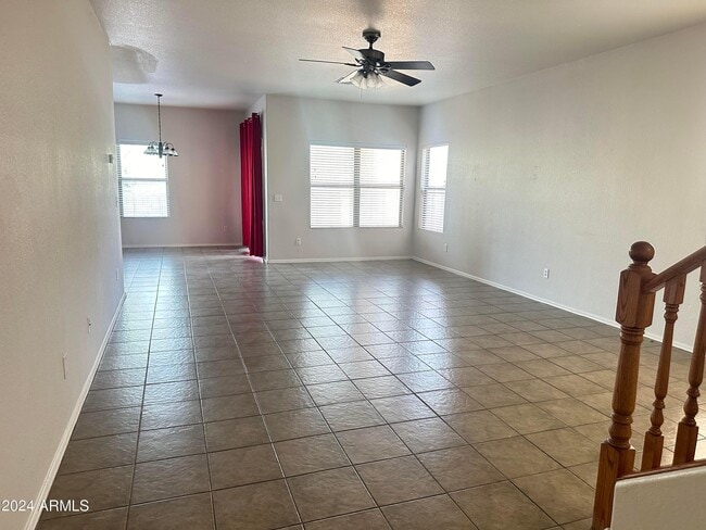 Building Photo - 3264 S Chaparral Rd