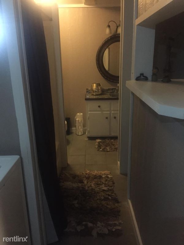 Building Photo - 1 br, 1 bath Apartment - 7510 Briarwood Dr