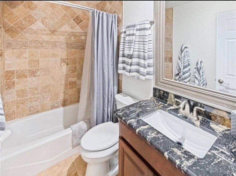 Bathroom - 968 Woodrose Ct