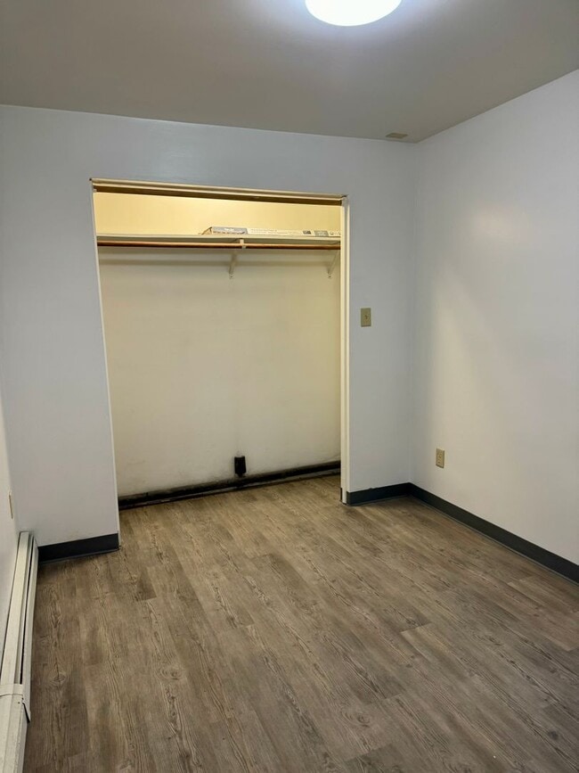 Building Photo - 2021 Blueberry St