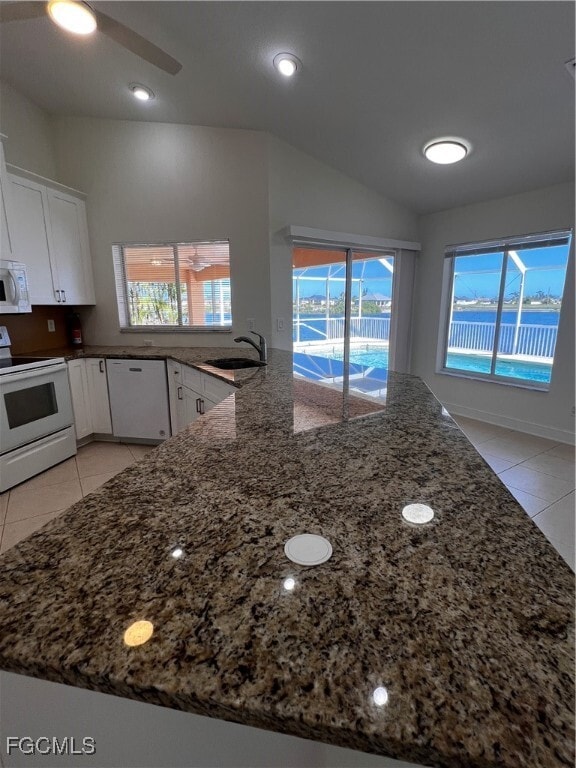 Building Photo - 433 NW 24th Terrace