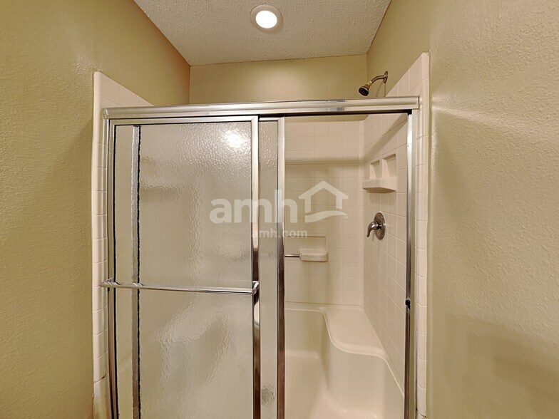 Building Photo - 6847 Tadpole Ct