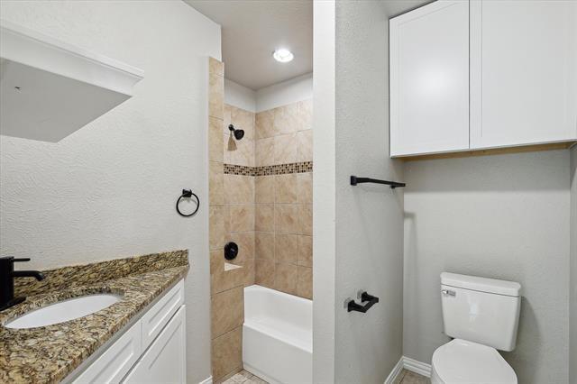 Building Photo - 3620 Stadium Dr