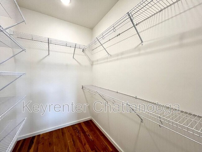 Building Photo - 3125 Riverwalk Parkway
