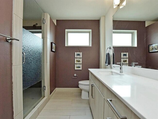 Building Photo - 3600 S Lamar Blvd