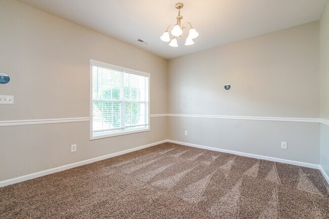 Building Photo - 1248 Braemar Highland Dr