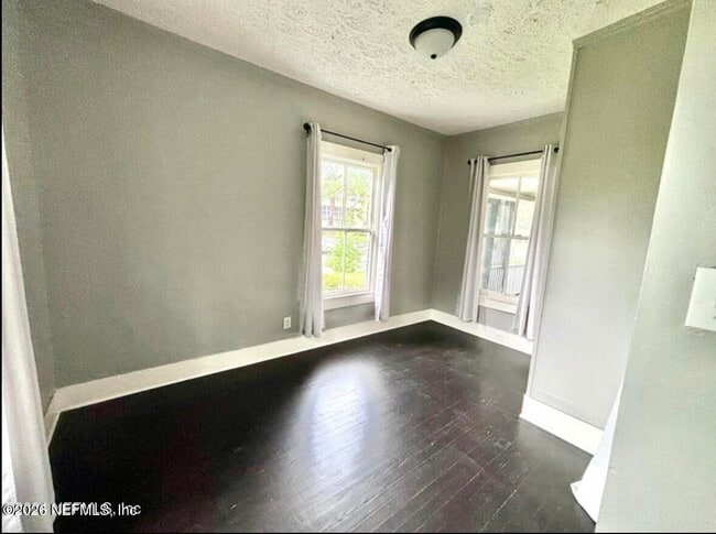 Building Photo - 2798 Herschel St