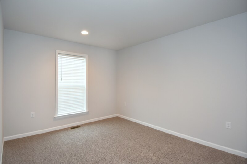 Building Photo - 122 Gress Rd