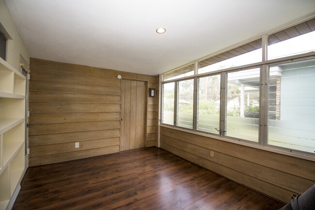 Building Photo - 2001 Pine Bluff Ave