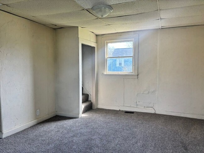 Building Photo - 1425 Ulhorn Street, Evansville, Indiana 47710