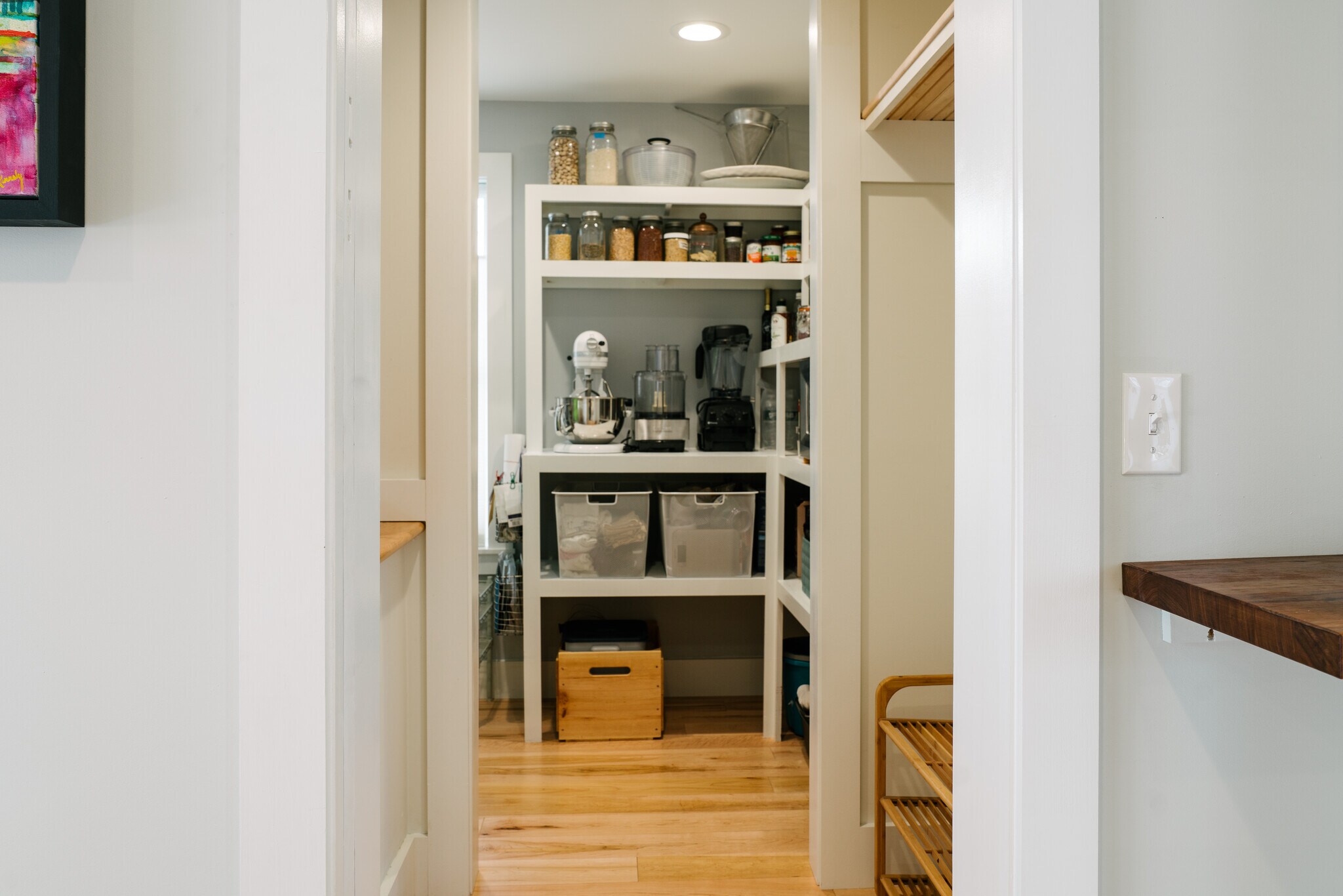 Walk - in pantry with plenty of storage and bar area - 80 Maple St