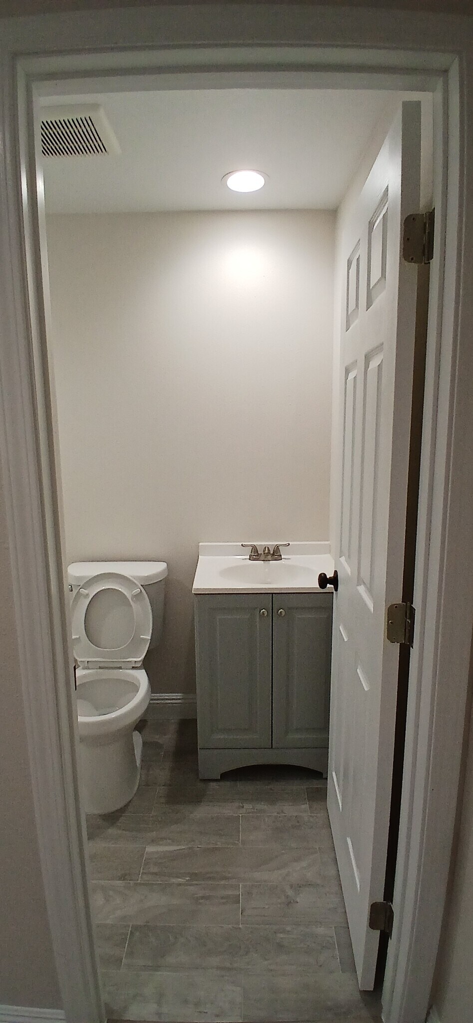 Building Photo - 1116 E 25th St