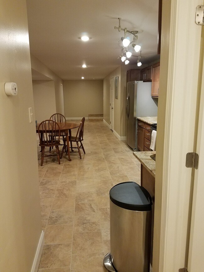 Building Photo - 89 Willow Ridge Ct