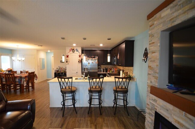 Building Photo - 13706 Mussel Rn