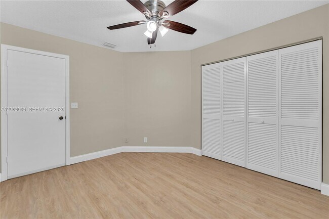 Building Photo - 8291 SW 44th Pl