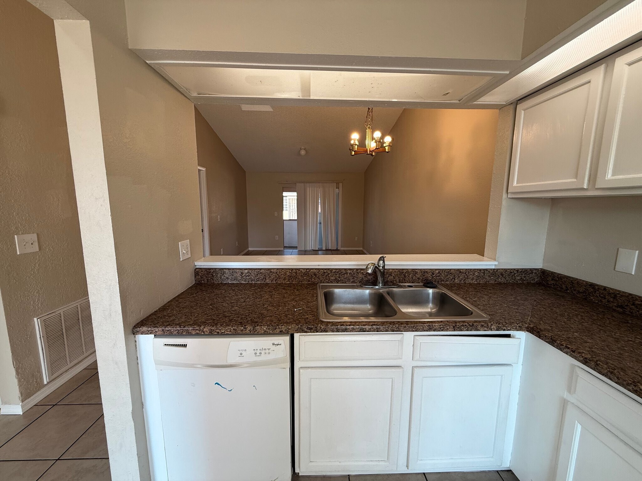 Building Photo - 4705 Almond Willow Dr
