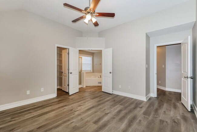 Building Photo - 275 Eagle Way