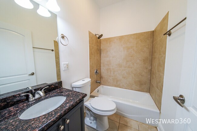 Building Photo - 5172 S Michigan Ave