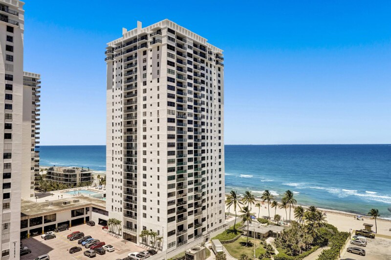 Building Photo - 2501 S Ocean Dr