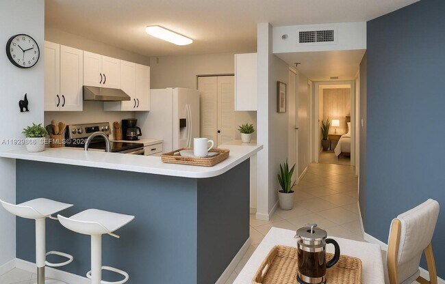 Building Photo - 19601 E Country Club Dr