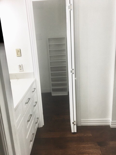 Building Photo - 7508 Highmont St