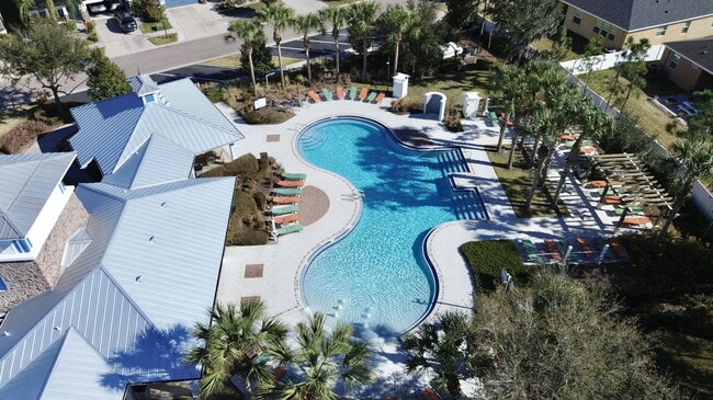 Building Photo - 10551 Park Meadowbrooke Dr