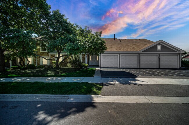 Building Photo - 607 Berkley Ct