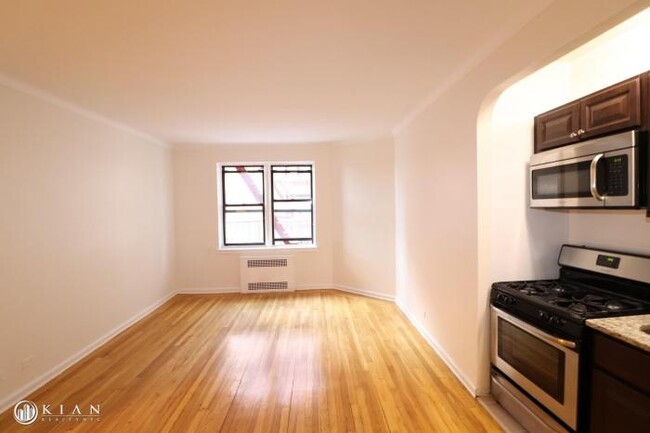 Building Photo - 0 bedroom in Flushing NY 11374