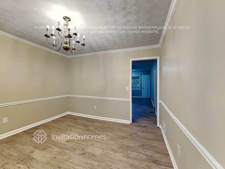 Building Photo - 4524 Queen Anne Ct SE