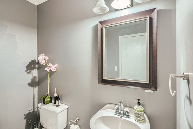 Building Photo - 2020 Arapahoe St