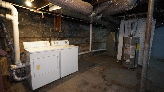 Building Photo - 40 Fayette St E