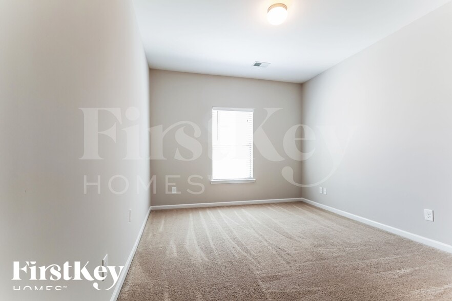 Building Photo - 3832 Humber Ct