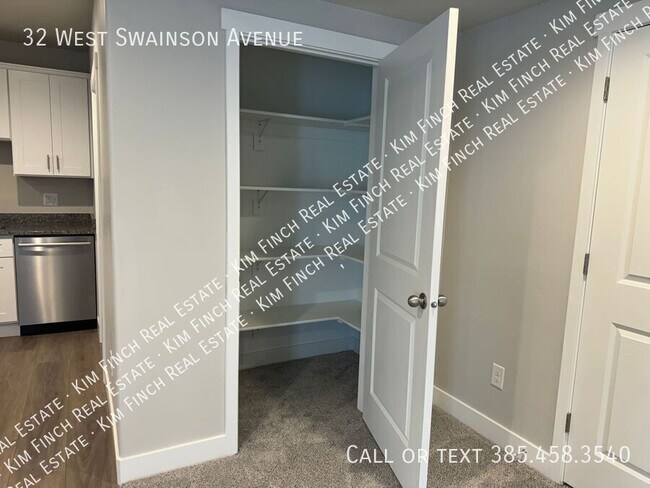 Building Photo - 32 W Swainson Ave