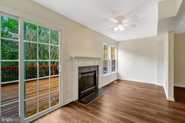 Building Photo - 7057 Sauvage Ln