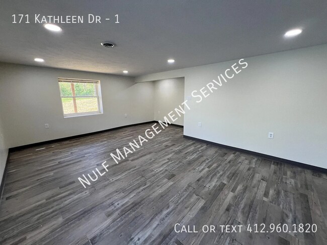 Building Photo - 171 Kathleen Dr