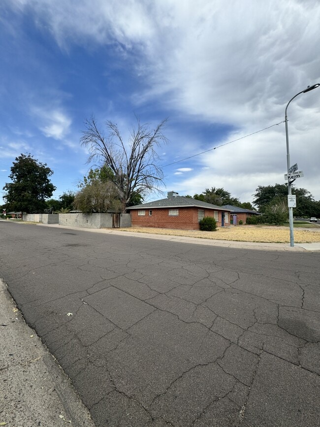 Building Photo - 6132 N 16th Dr