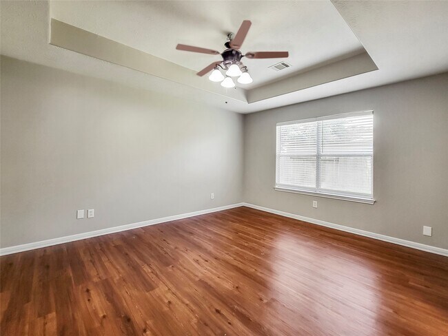 Building Photo - 16393 Many Trees Ln