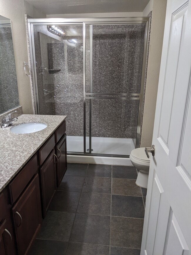 Building Photo - 111 Bass Dr