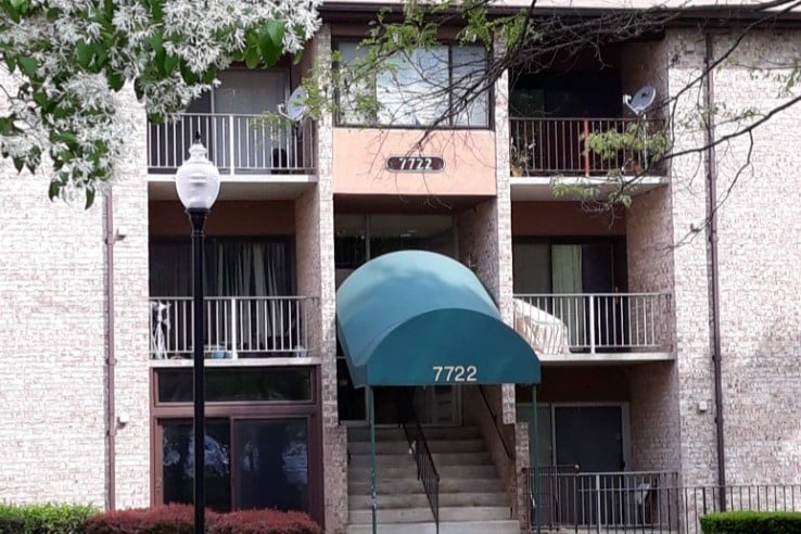 Facade - 7722 Hanover Pkwy