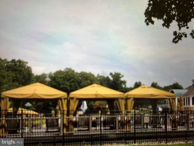 Building Photo - 6236 Walkers Croft Way