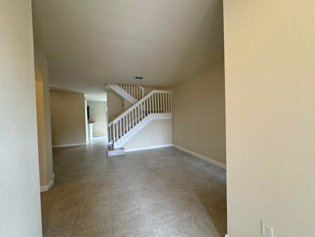 Building Photo - 3317 W 90th St