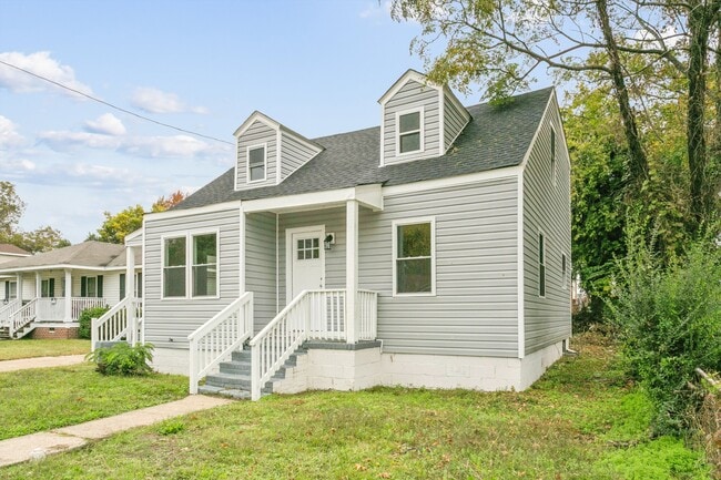 Building Photo - 924 Ivy Ave