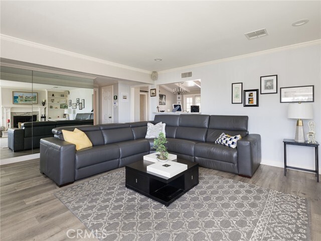 Building Photo - 2805 Calle Aventura