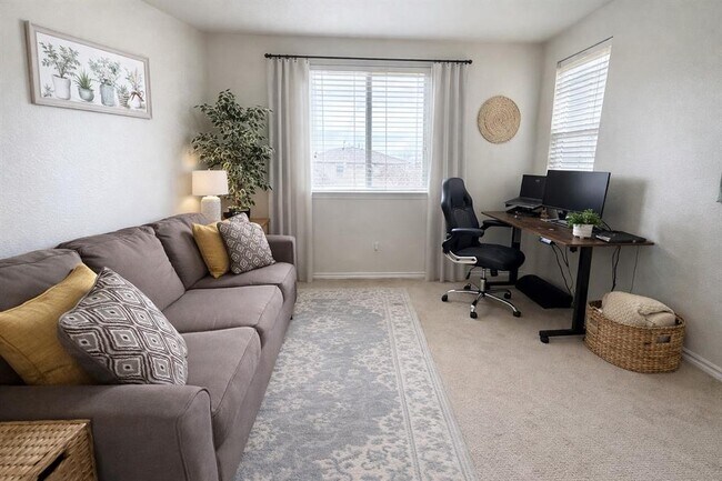 Building Photo - 917 Sebastian Bend