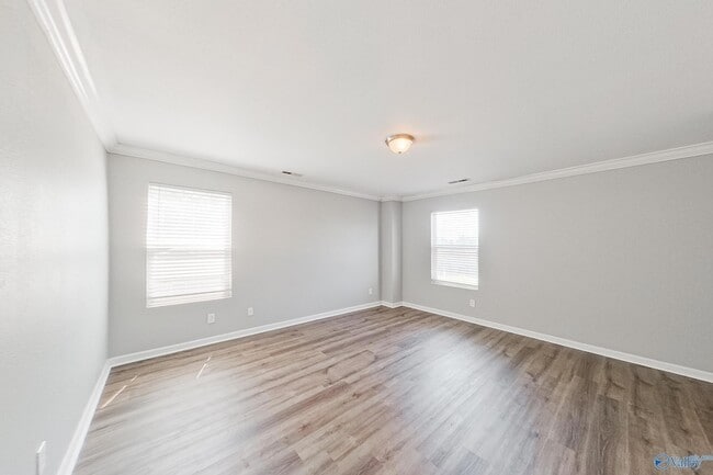 Building Photo - 109 Will Ln