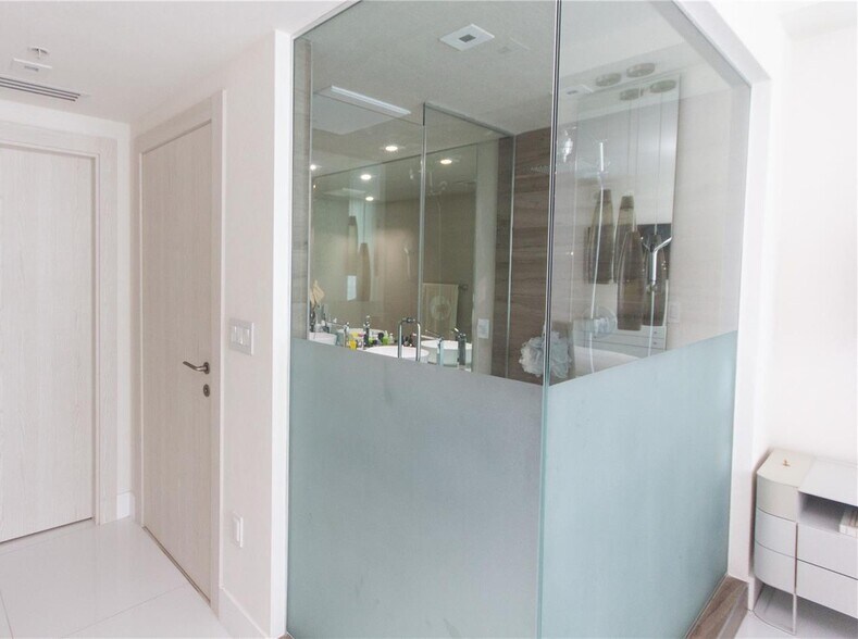 Building Photo - 92 SW 3rd St