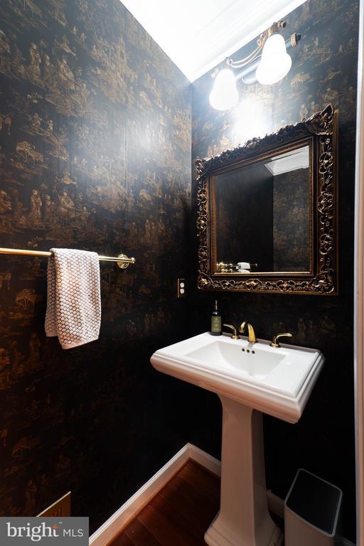 Building Photo - 11453 Galliec St