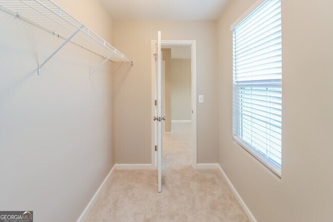 Building Photo - 1713 Cheryl Ln