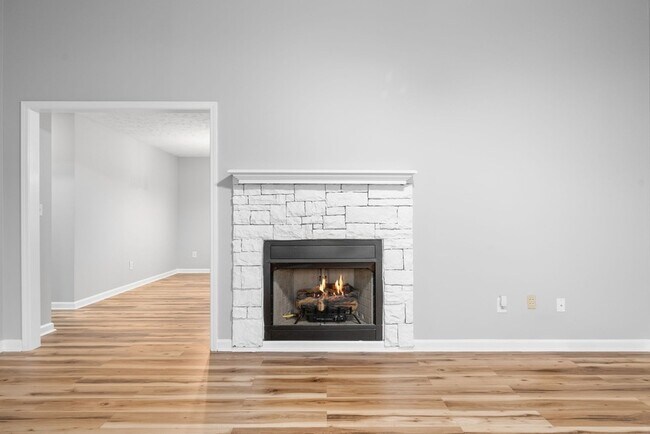 Building Photo - 1626 Autumn Dr
