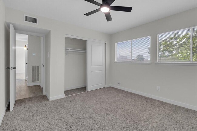 Building Photo - 18010 Santolina Ln